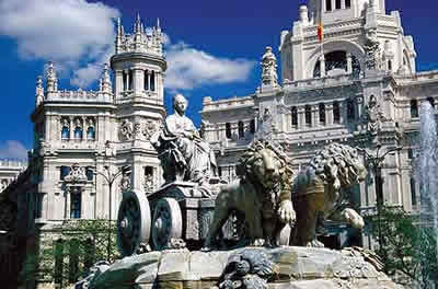monumentos turisticos que tiene Madrid