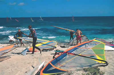windsurfing en costa teguise lanzarote