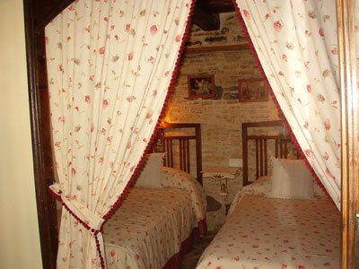 Habitacion Casa rural Olivan
